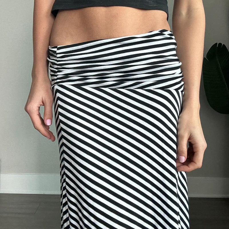 Elastic Hip Long Skirt
